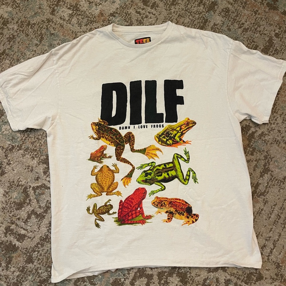 DILF t-shirt “Damn I Love Frogs”